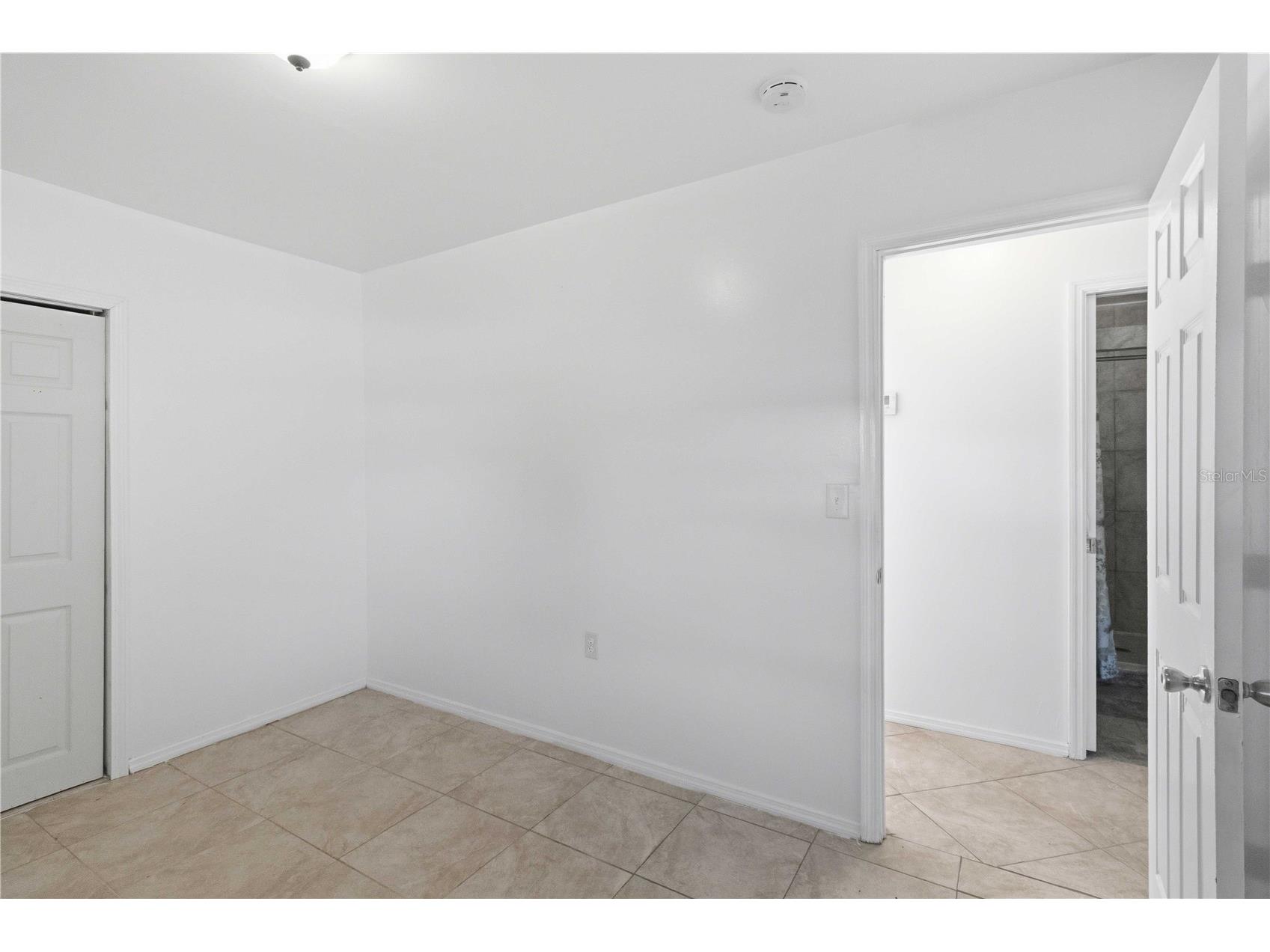 38308 Collins Avenue Zephyrhills FL 33542 TB8495019 image16