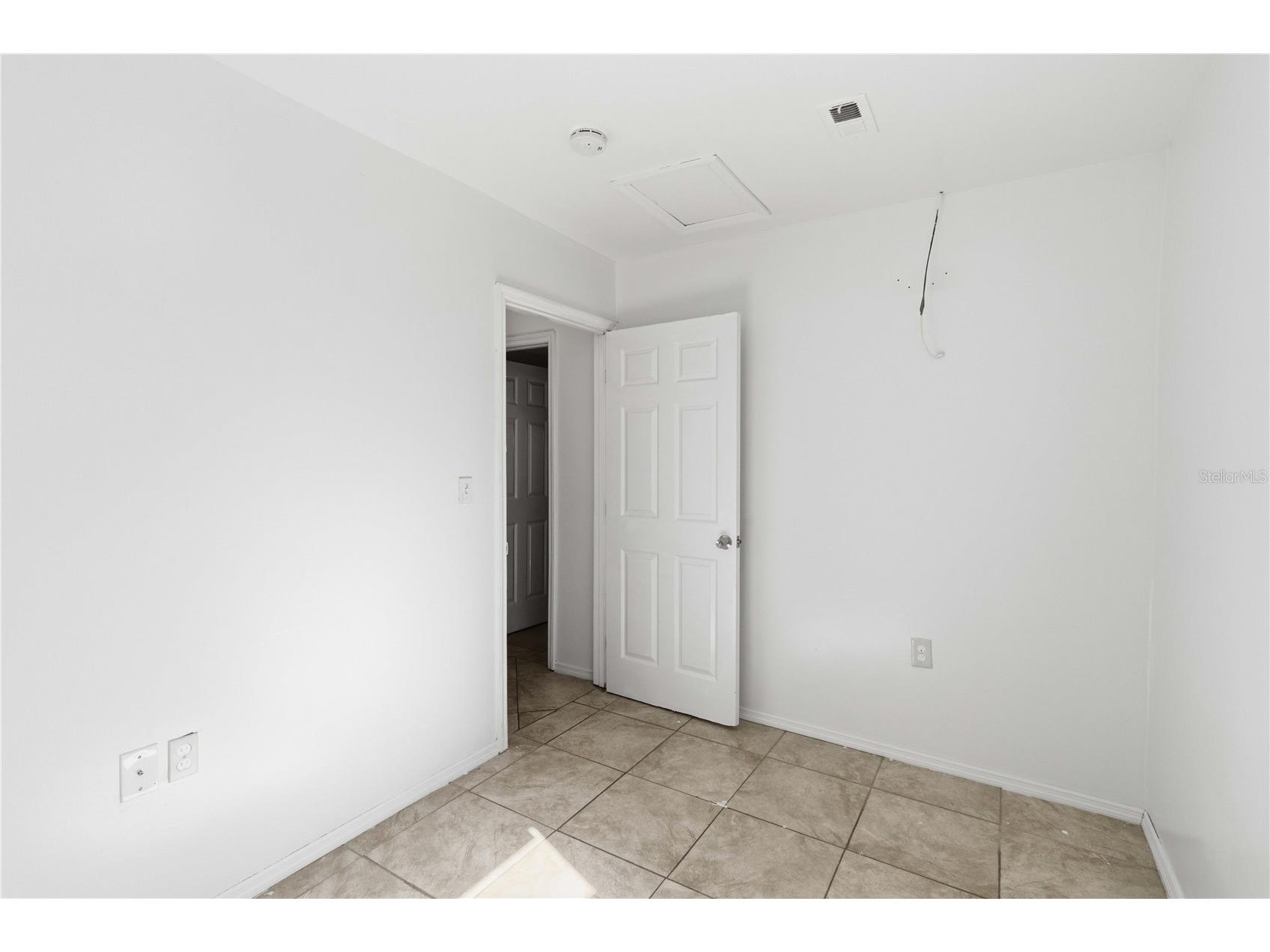 38308 Collins Avenue Zephyrhills FL 33542 TB8495019 image18