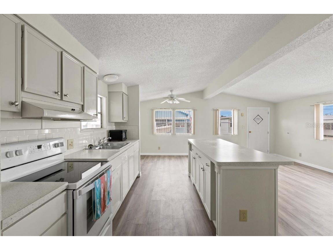 3831 115th Street Court W Bradenton FL 34210 A4671464 image16