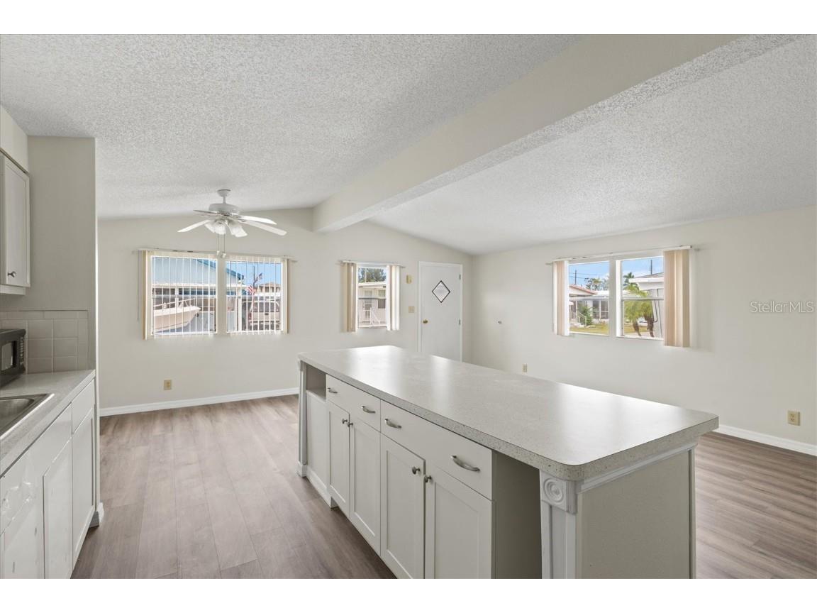 3831 115th Street Court W Bradenton FL 34210 A4671464 image17