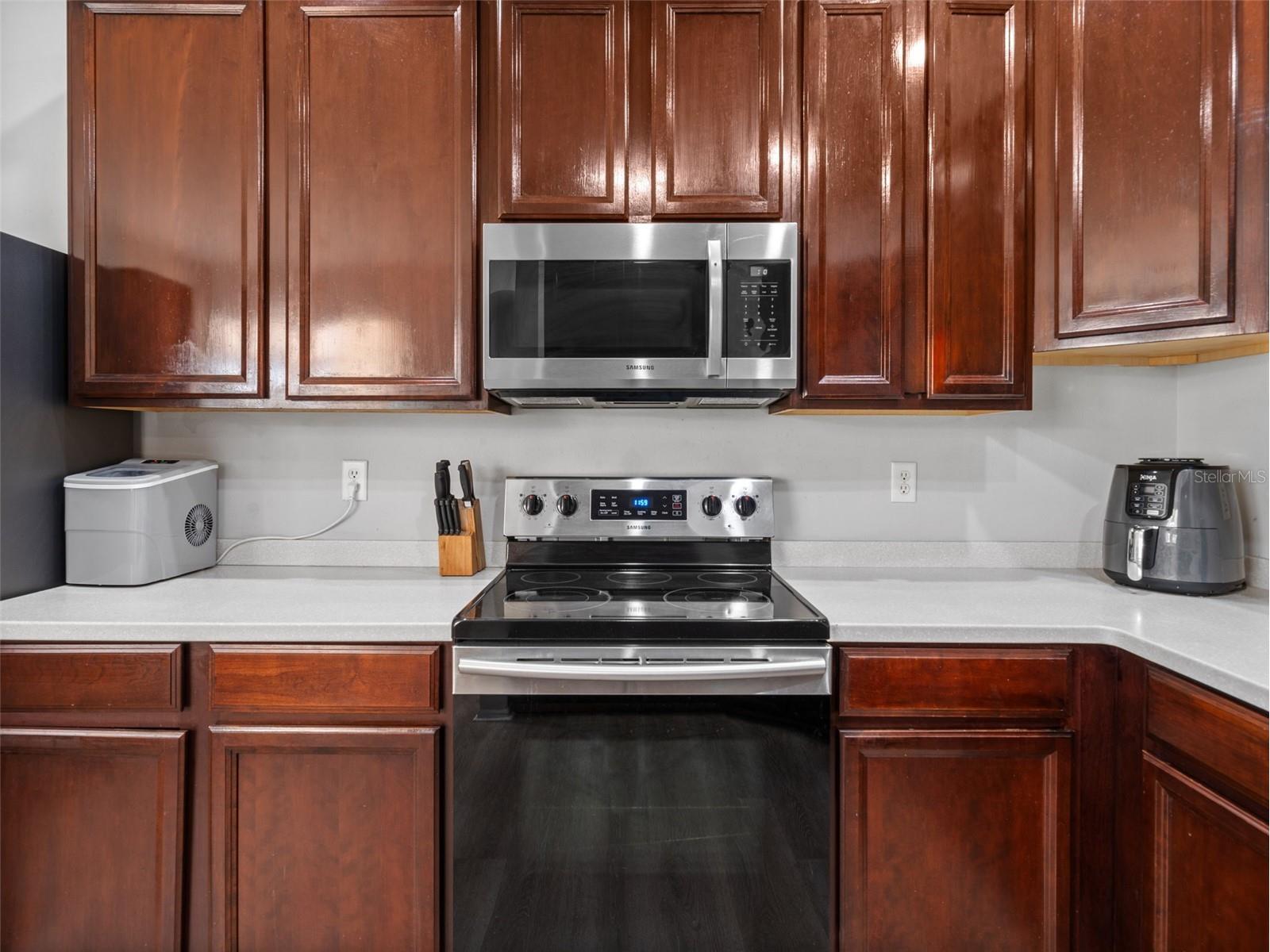 3831 Parkridge Circle #1-104 Sarasota FL 34243 A4698440 image12
