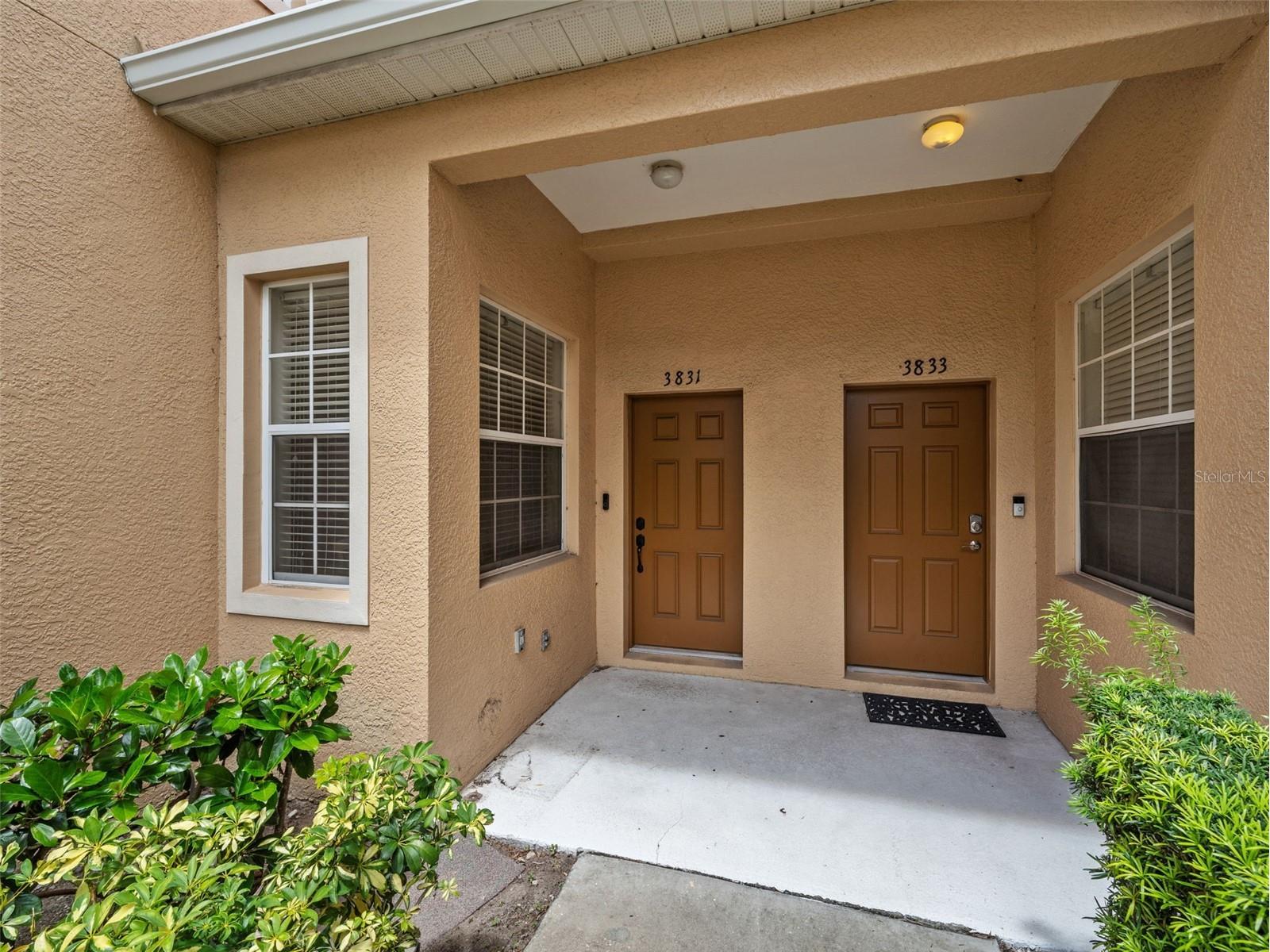 3831 Parkridge Circle #1-104 Sarasota FL 34243 A4698440 image2