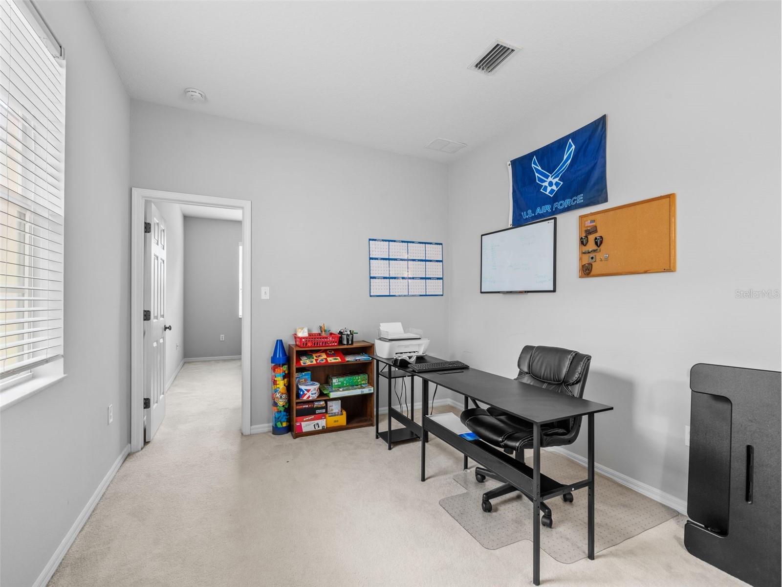 3831 Parkridge Circle #1-104 Sarasota FL 34243 A4698440 image25