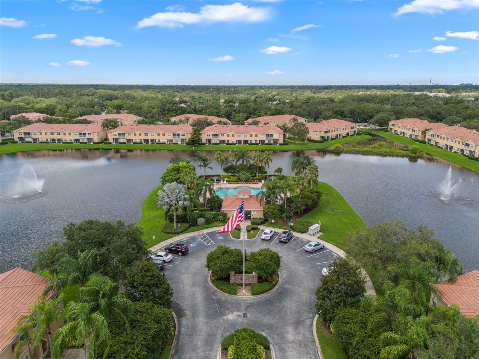 3831 Parkridge Circle #1-104 Sarasota FL 34243 A4698440 image37