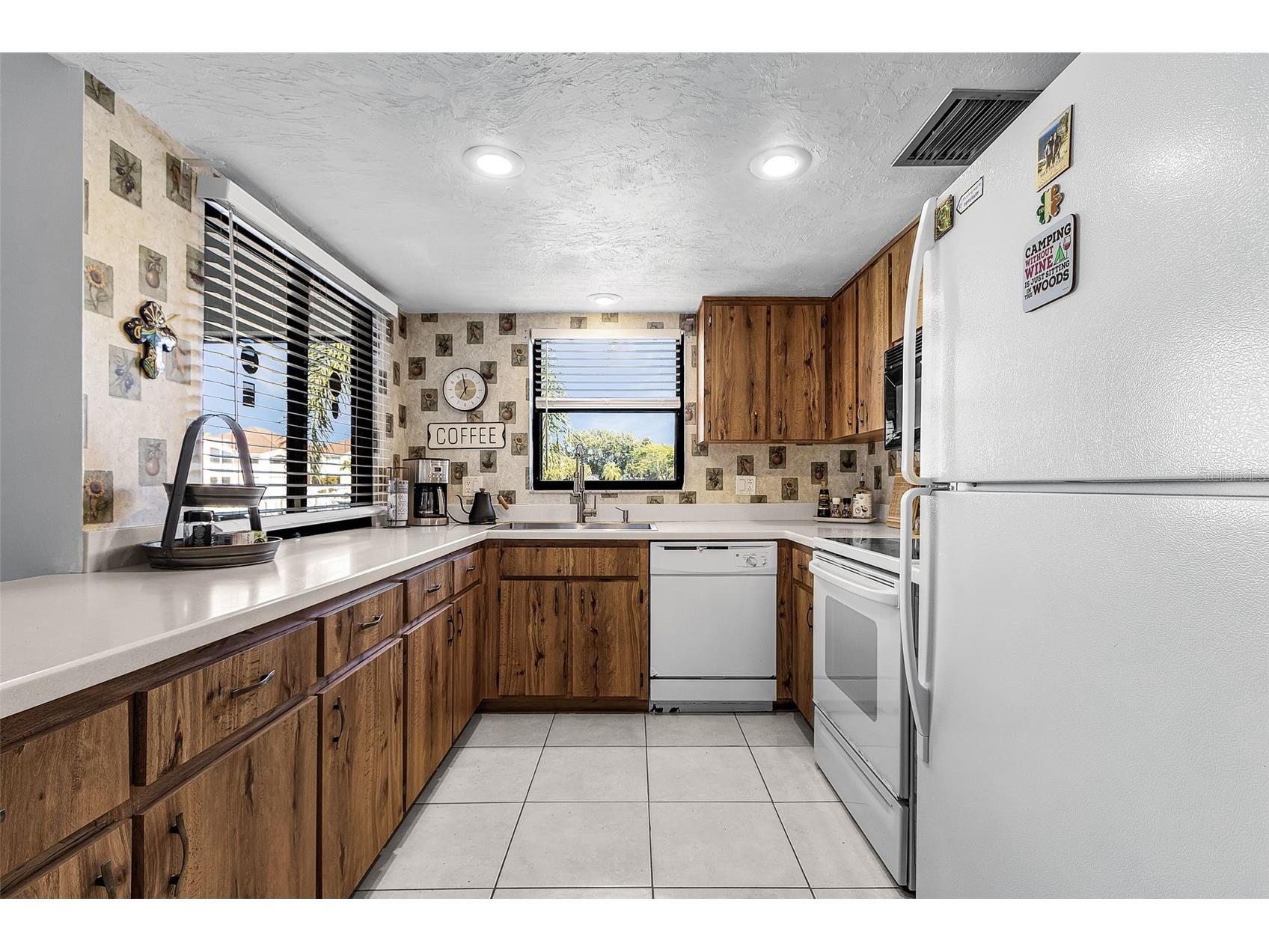 3831 SE 11th Place #101 Cape Coral FL 33904 - RUBICON CANAL A4677728 image10