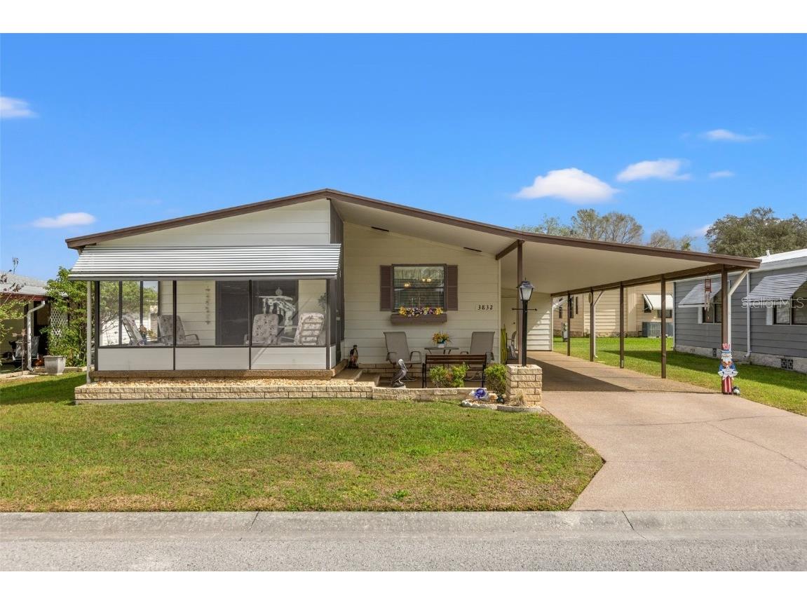 3832 Damian Drive Zephyrhills FL 33541 T3428506 image1