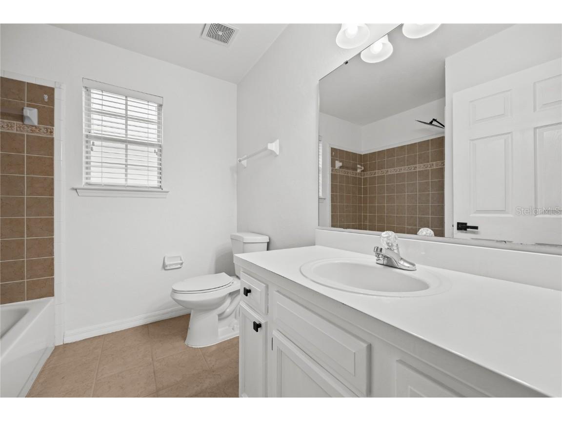 3832 NW 27th Street Gainesville FL 32605 GC536013 image18