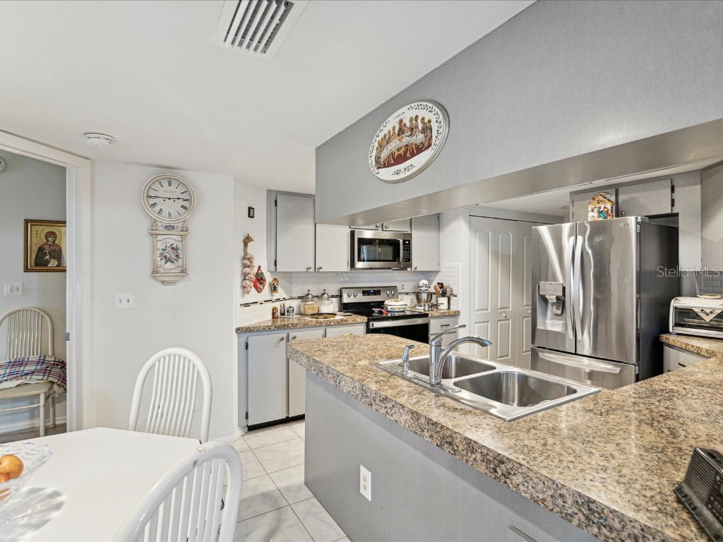 3832 Sailmaker Lane #3832 Holiday FL 34691 W7876106 image20