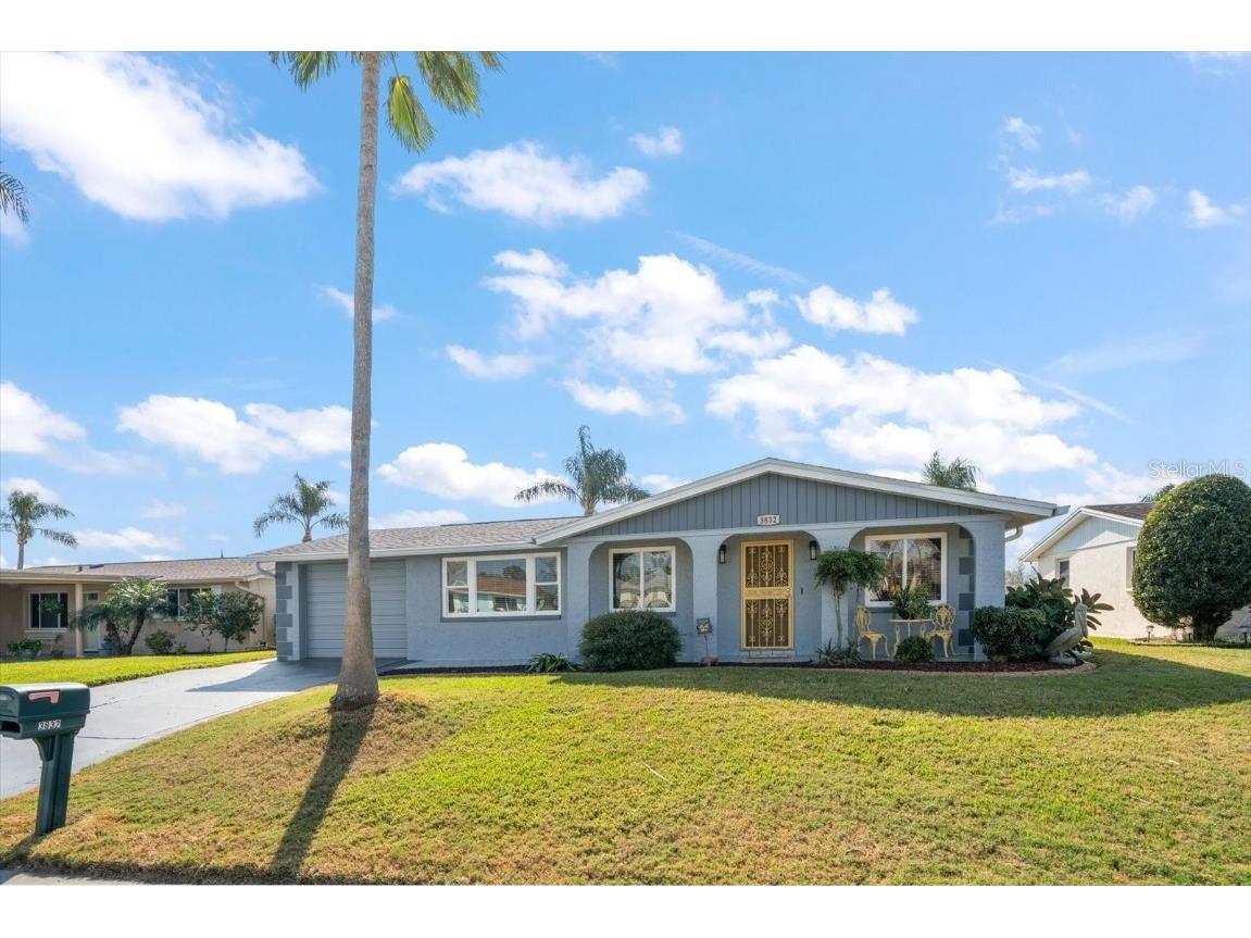 3832 Star Island Drive Holiday FL 34691 TB8347250 image1