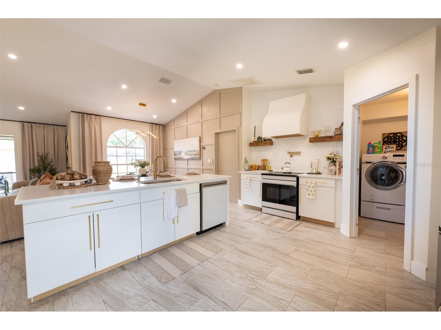 3832 Wayward Avenue North Port FL 34286 C7525989 image11