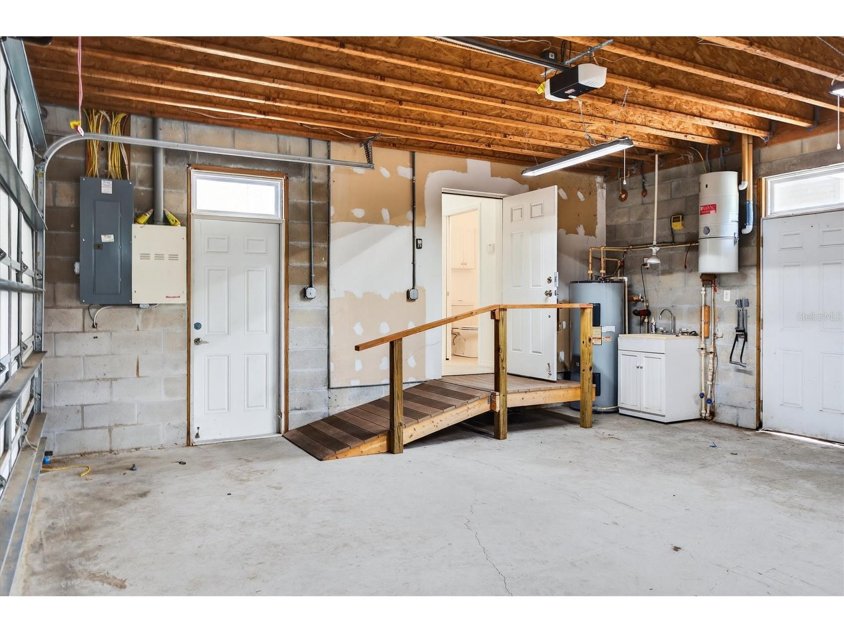 38327 Hamrich Drive Dade City FL 33525 TB8493776 image35