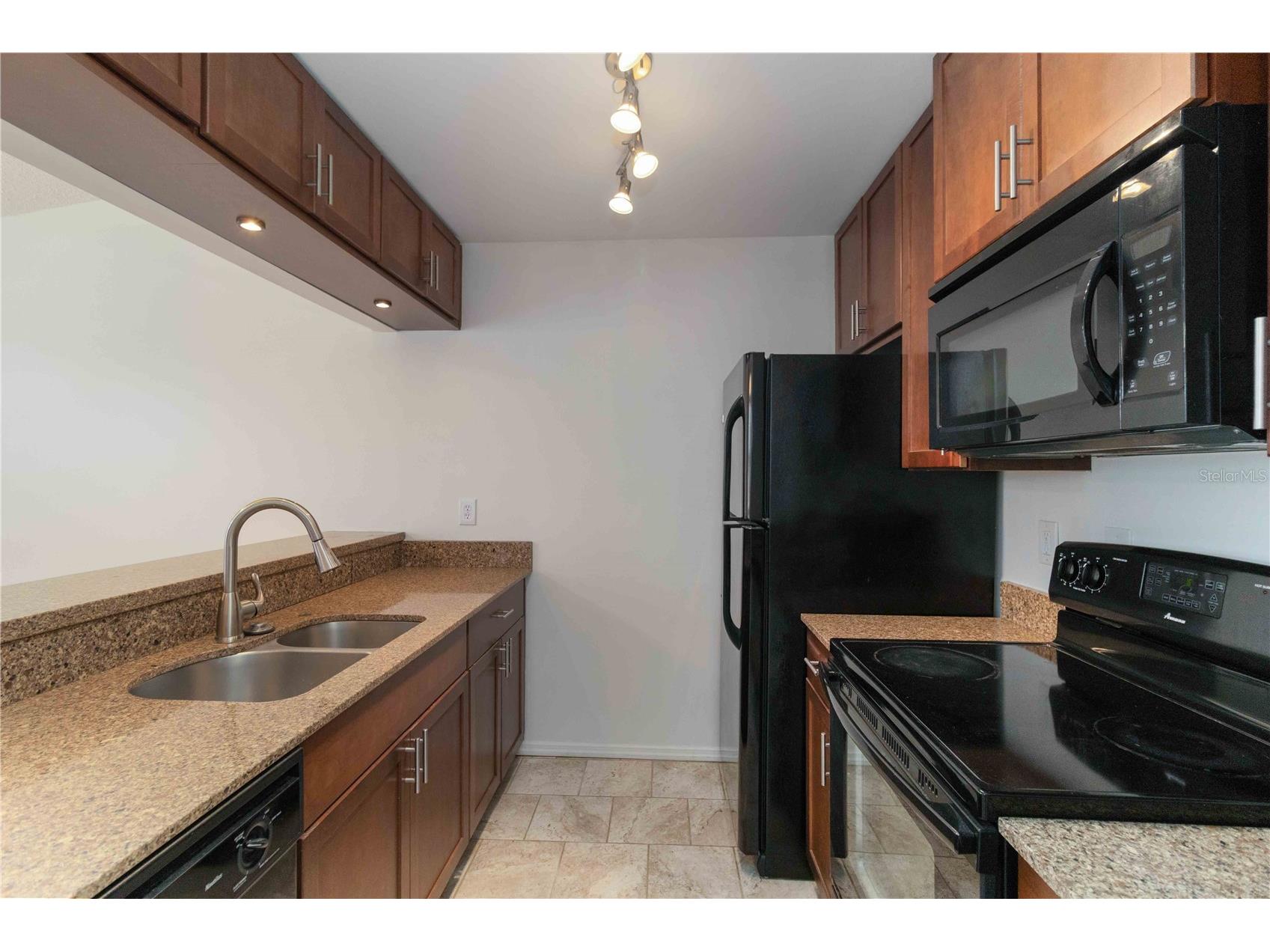 3833 59th Avenue W #4160 Bradenton FL 34210 A4686779 image14