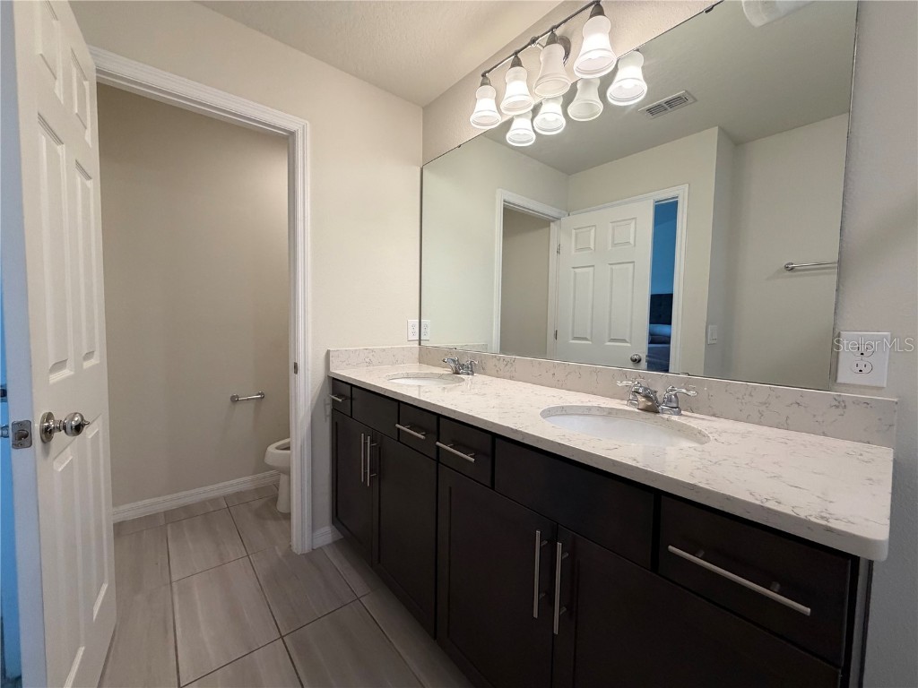 3833 Plainview Drive Orlando FL 32824 O6358835 image14