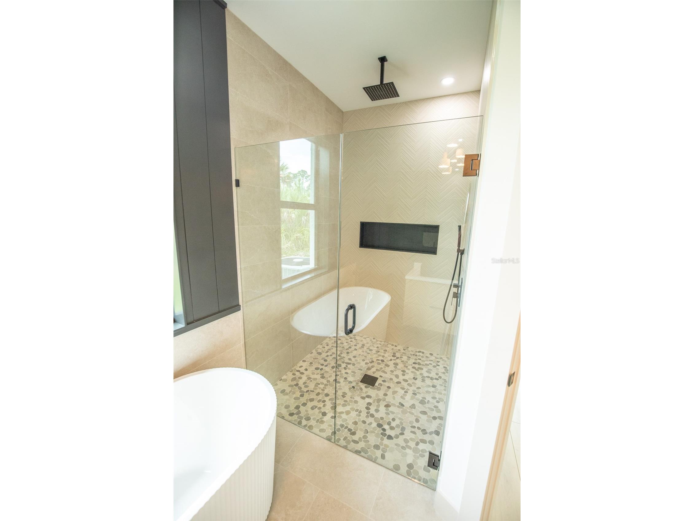 3833 Shorewood Street North Port FL 34286 A4693959 image29