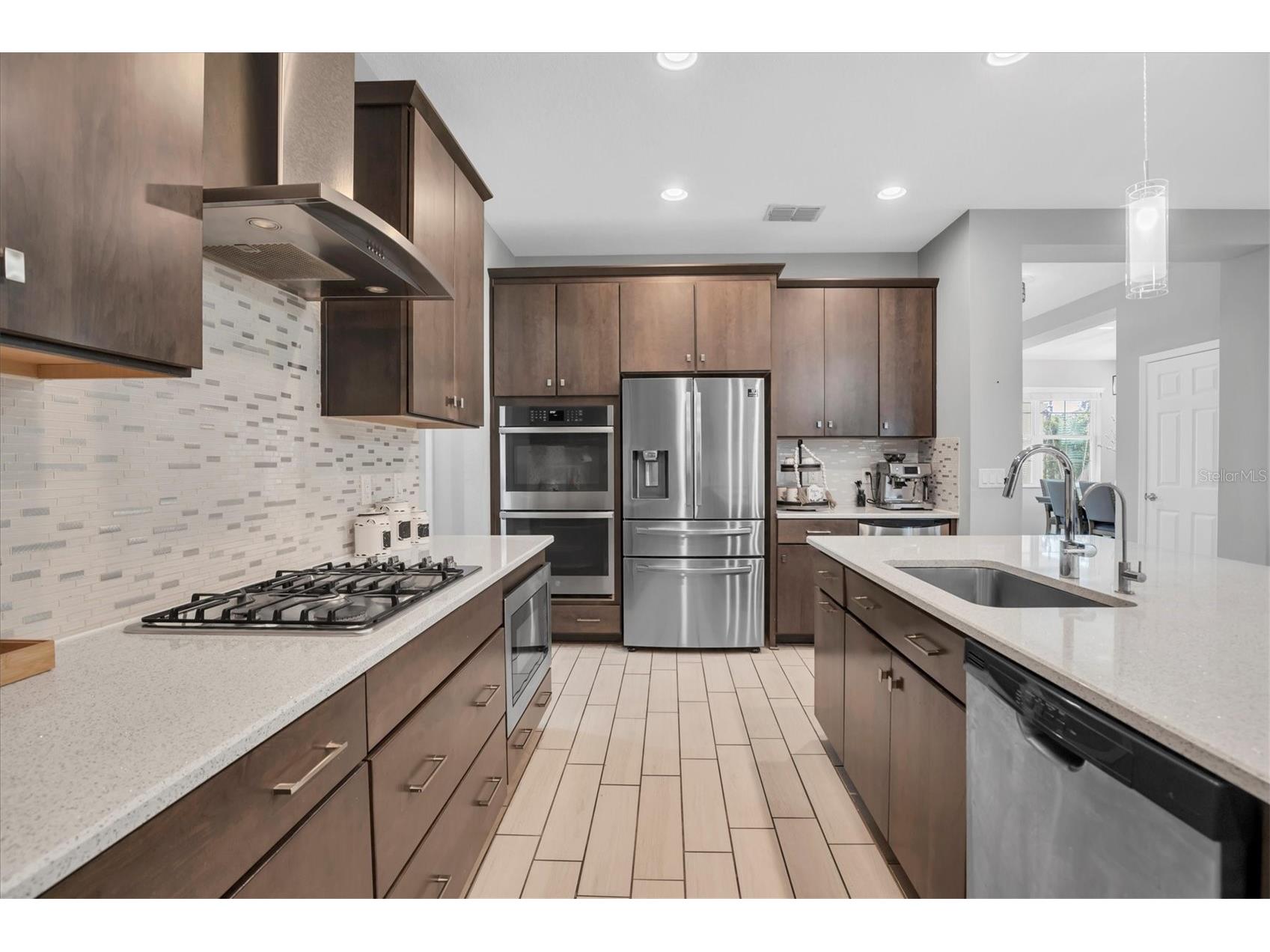 3833 Villamore Lane Odessa FL 33556 W7882489 image7