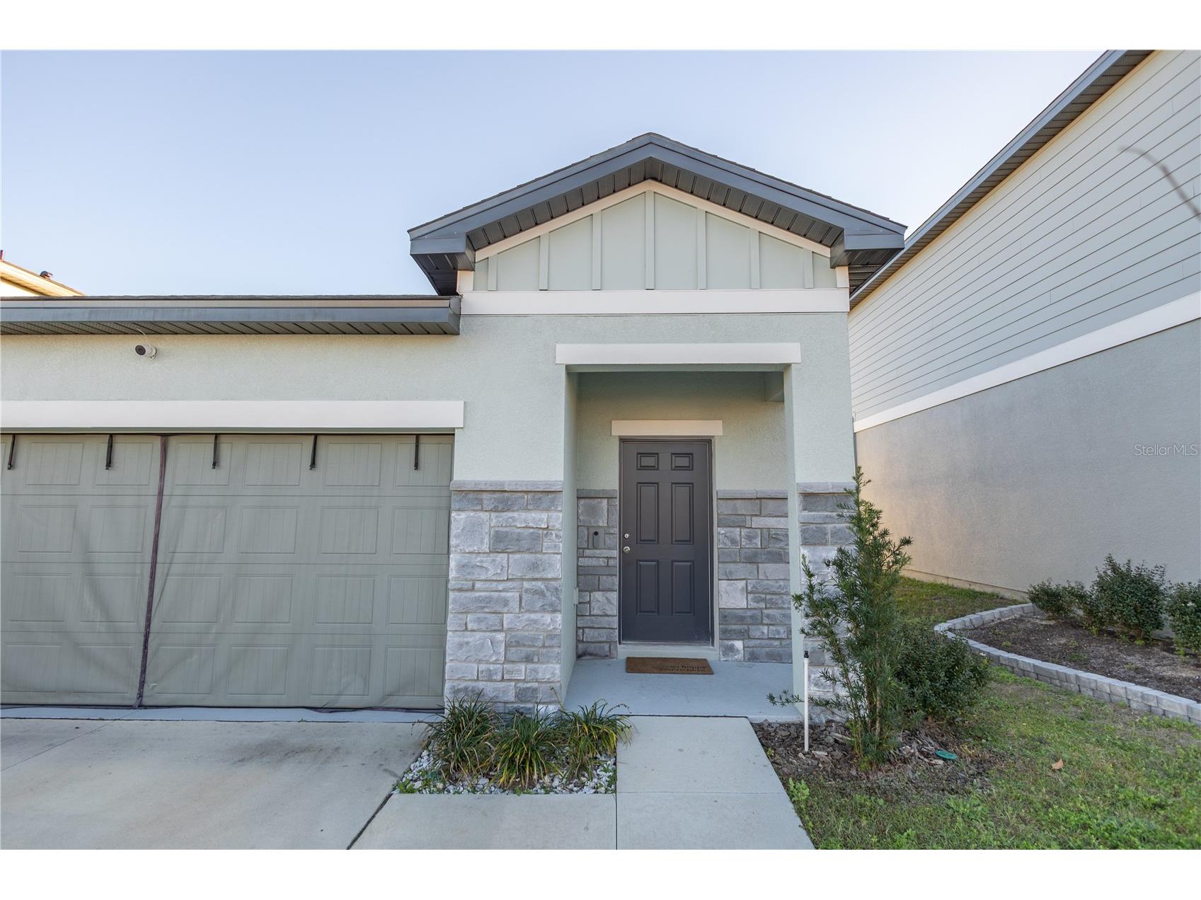 38330 Honeysuckle Drive Dade City FL 33525 A4679354 image2