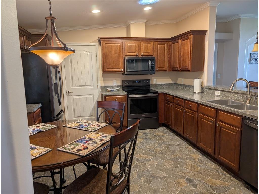 38333 Callaway Boulevard Dade City FL 33525 TB8440670 image6