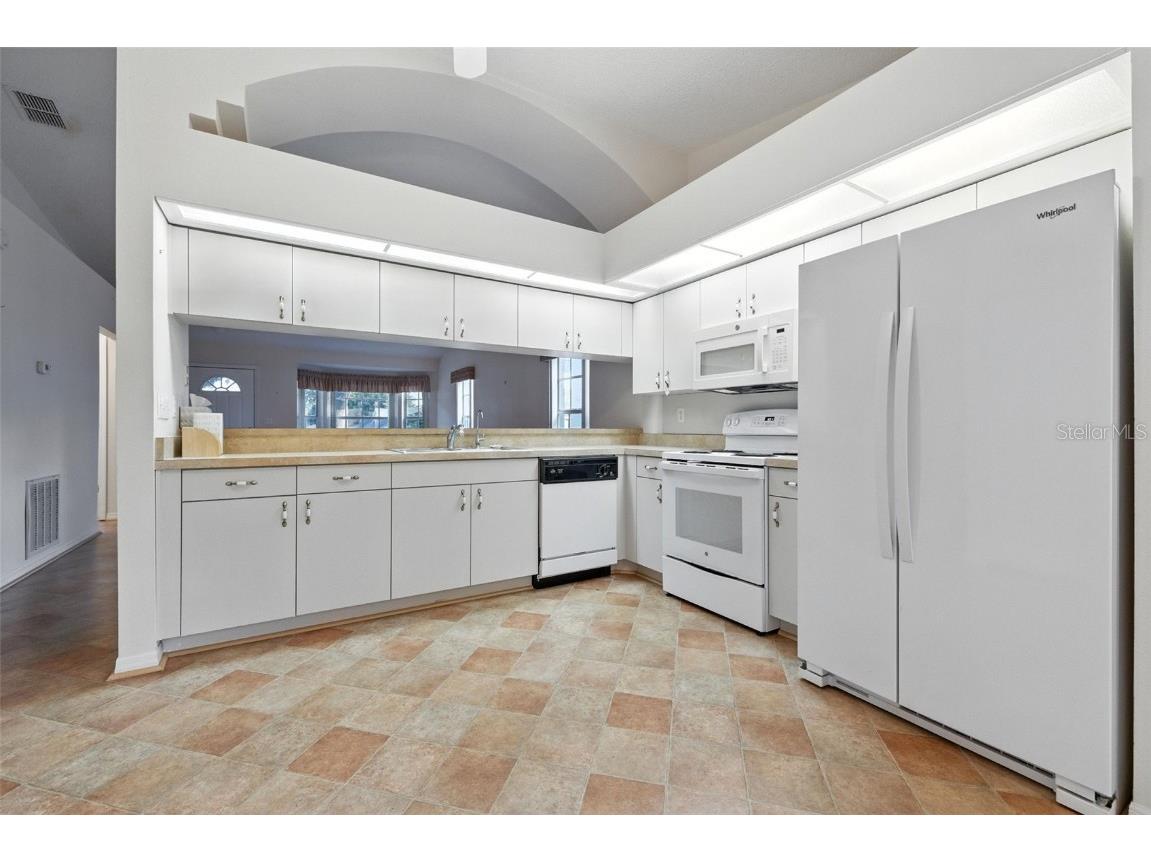 38335 Eucalyptus Drive Zephyrhills FL 33542 TB8413273 image12