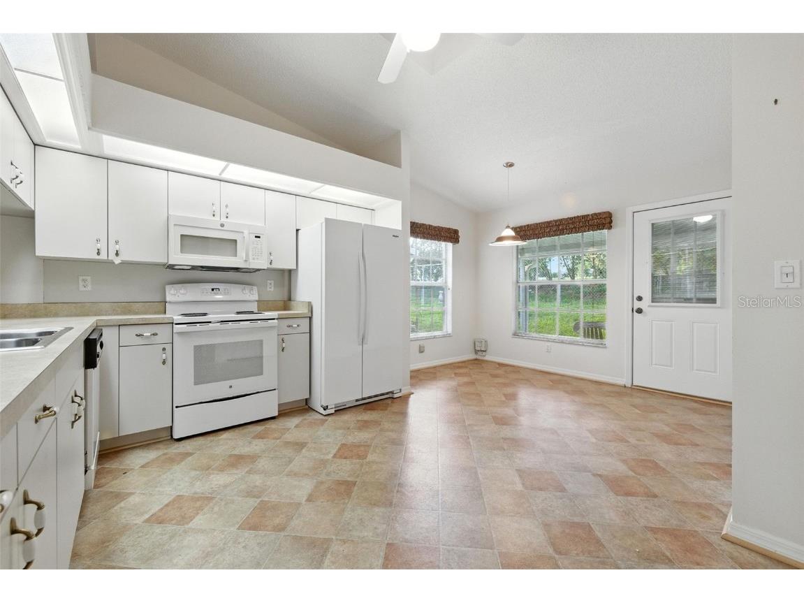 38335 Eucalyptus Drive Zephyrhills FL 33542 TB8413273 image9