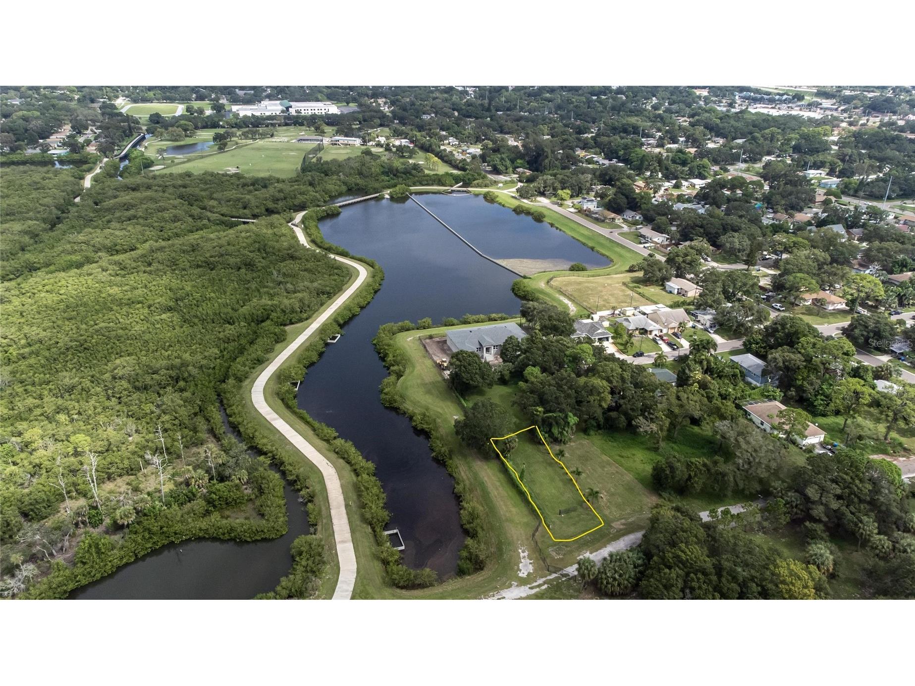 3834 29 Avenue Saint Petersburg FL 33711 TB8481228 image1