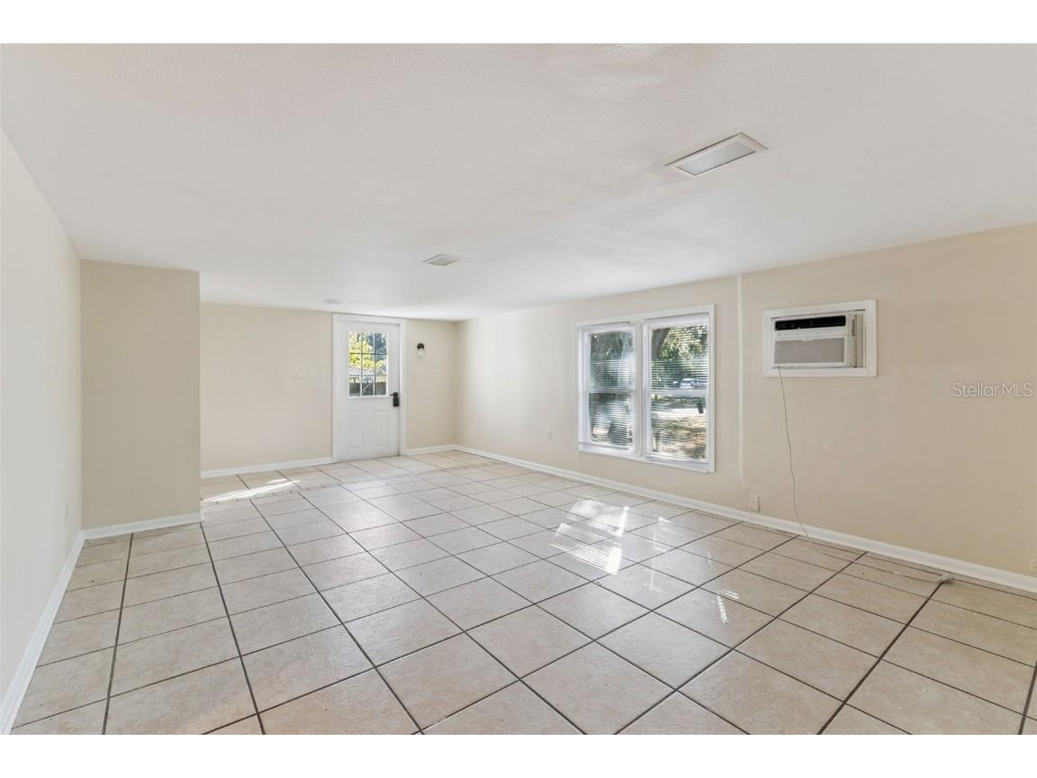 38341 Palm Grove Drive Zephyrhills FL 33542 O6362944 image4