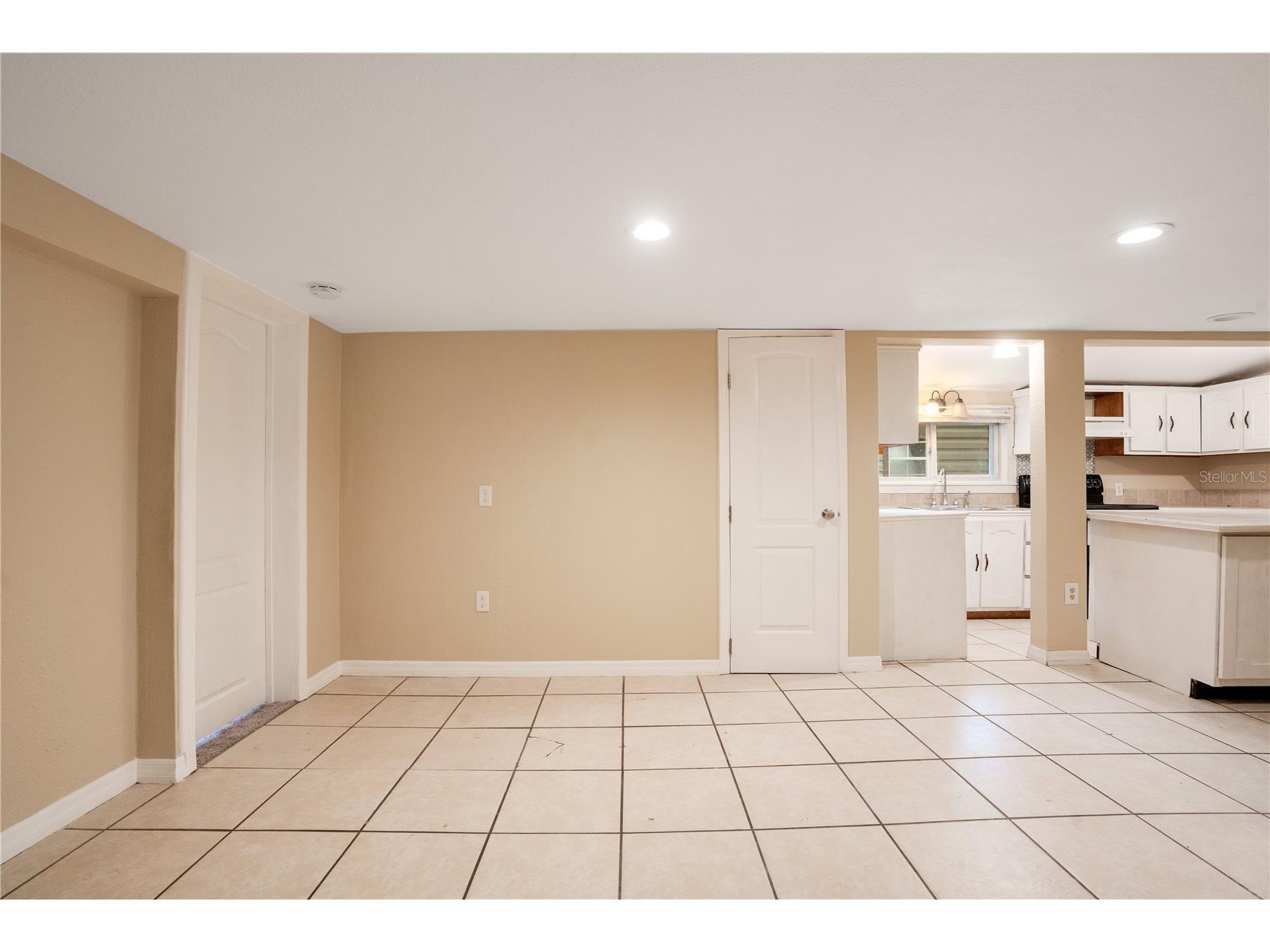 38341 Palm Grove Drive Zephyrhills FL 33542 O6392335 image7