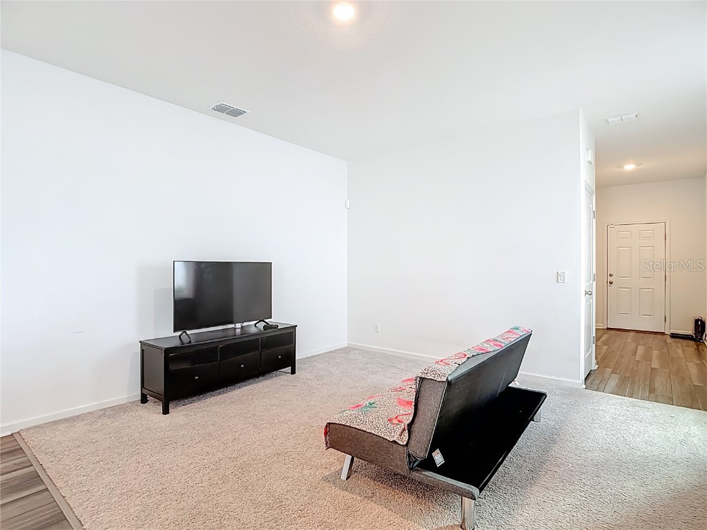 38345 Honeysuckle Drive Dade City FL 33525 TB8454578 image8