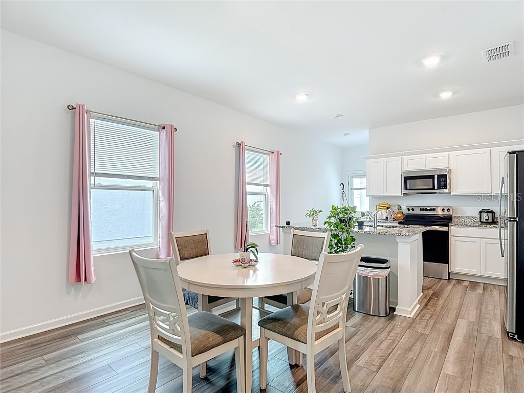 38345 Honeysuckle Drive Dade City FL 33525 TB8454578 image9