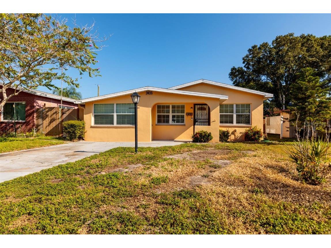 3835 13th Avenue N Saint Petersburg FL 33713 U8212826 image1