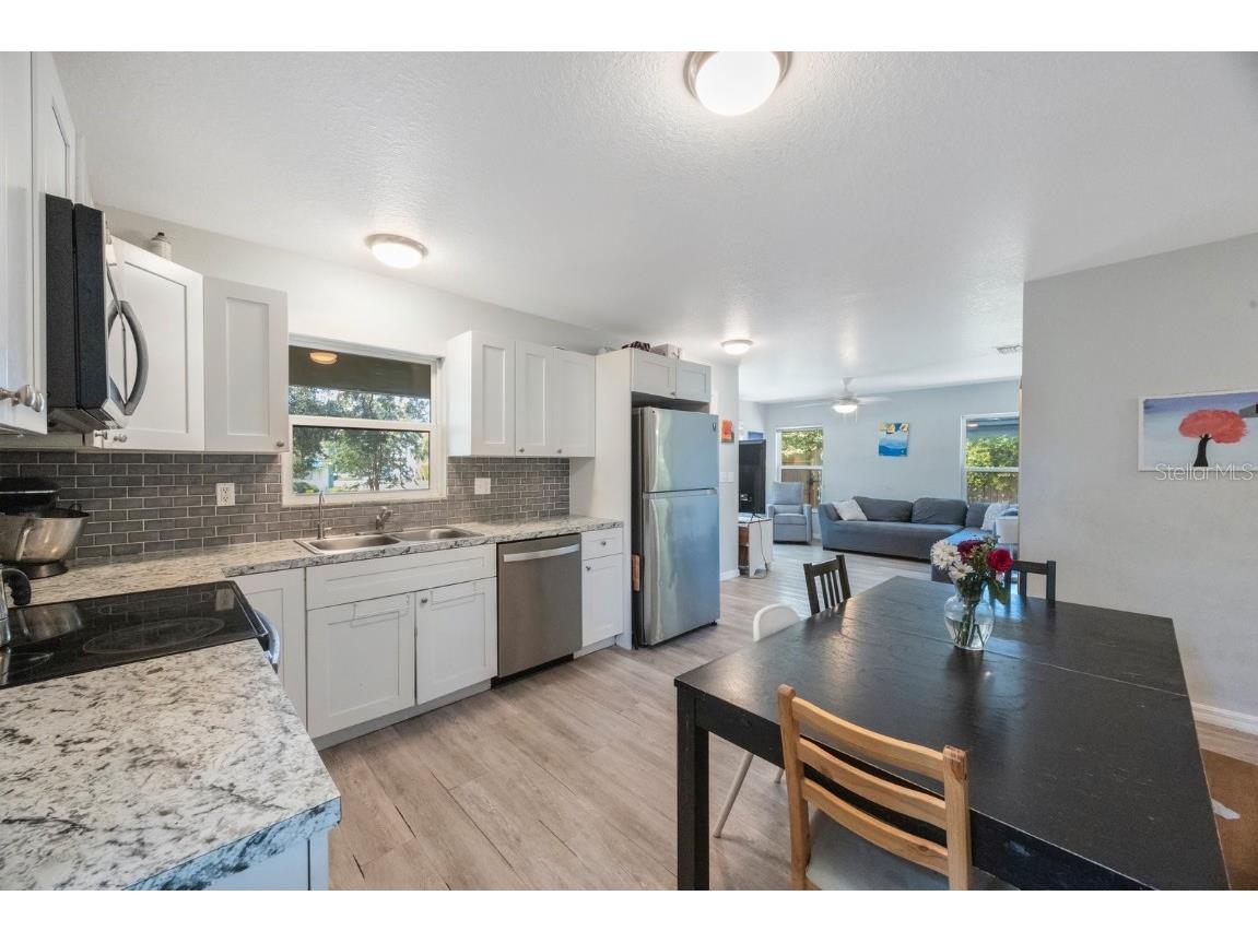 3835 18th Avenue S Saint Petersburg FL 33711 TB8415196 image11