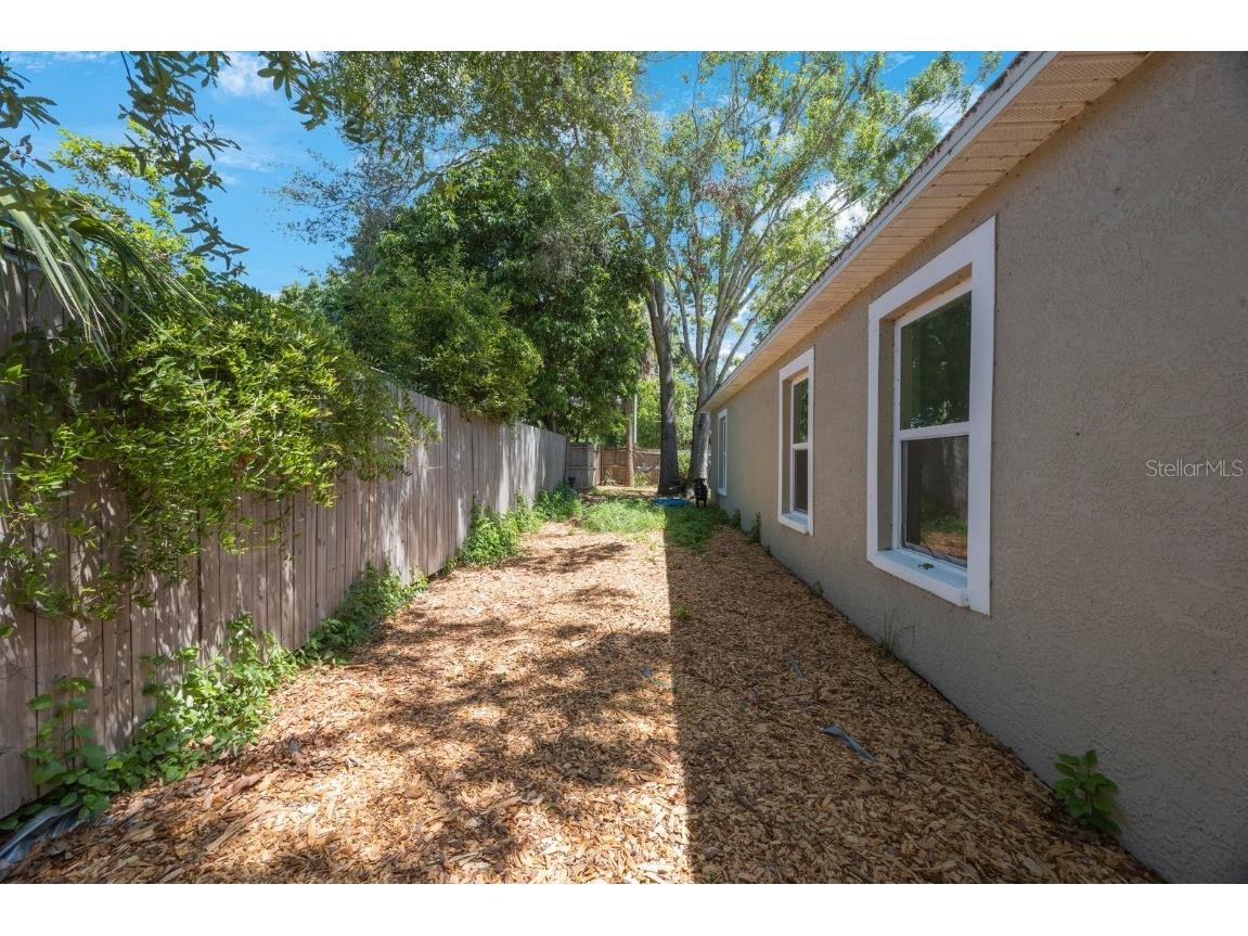 3835 18th Avenue S Saint Petersburg FL 33711 TB8415196 image31