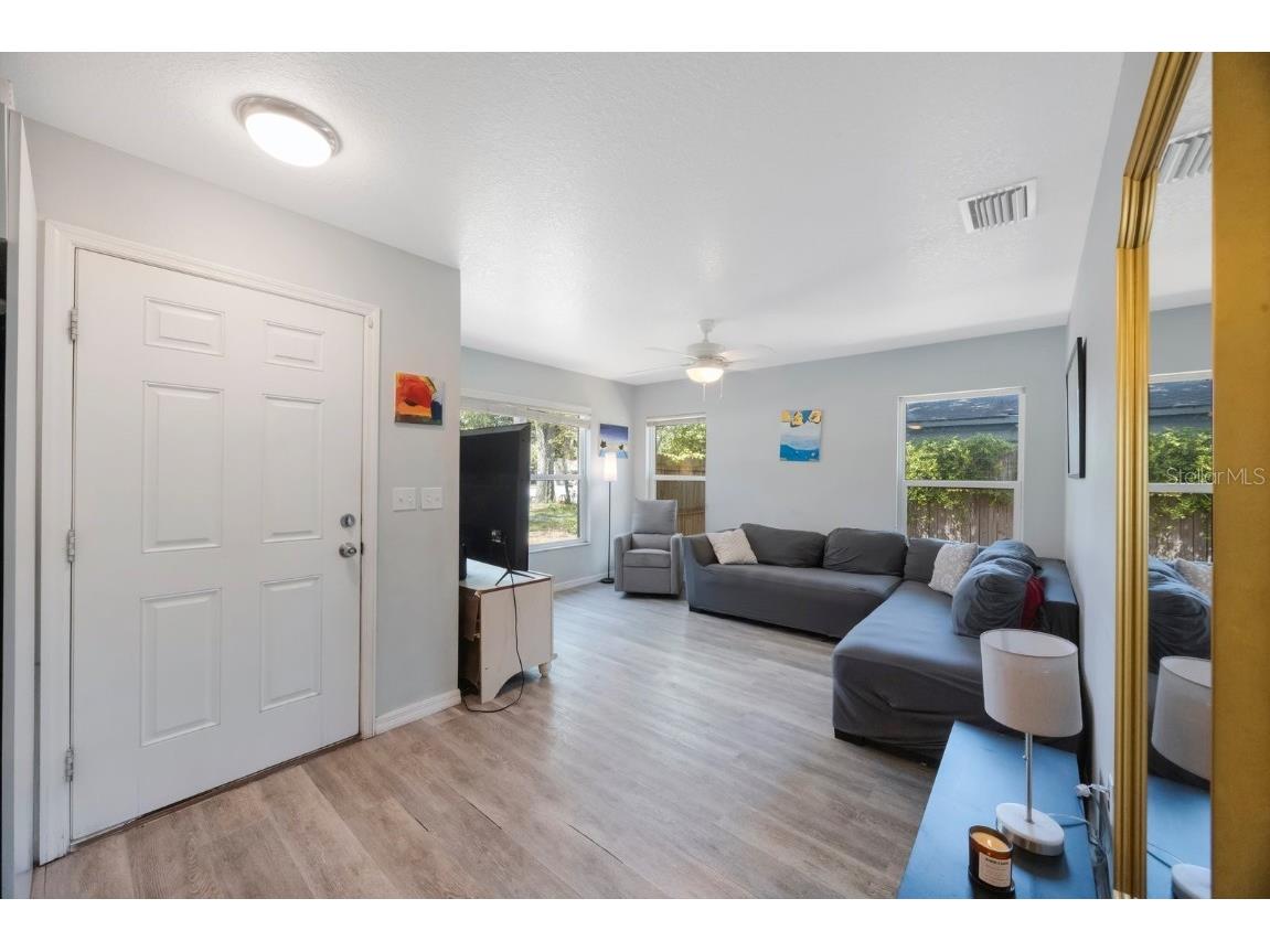 3835 18th Avenue S Saint Petersburg FL 33711 TB8415196 image6