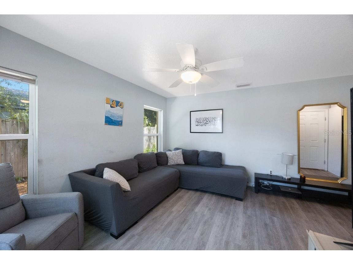 3835 18th Avenue S Saint Petersburg FL 33711 TB8415196 image8