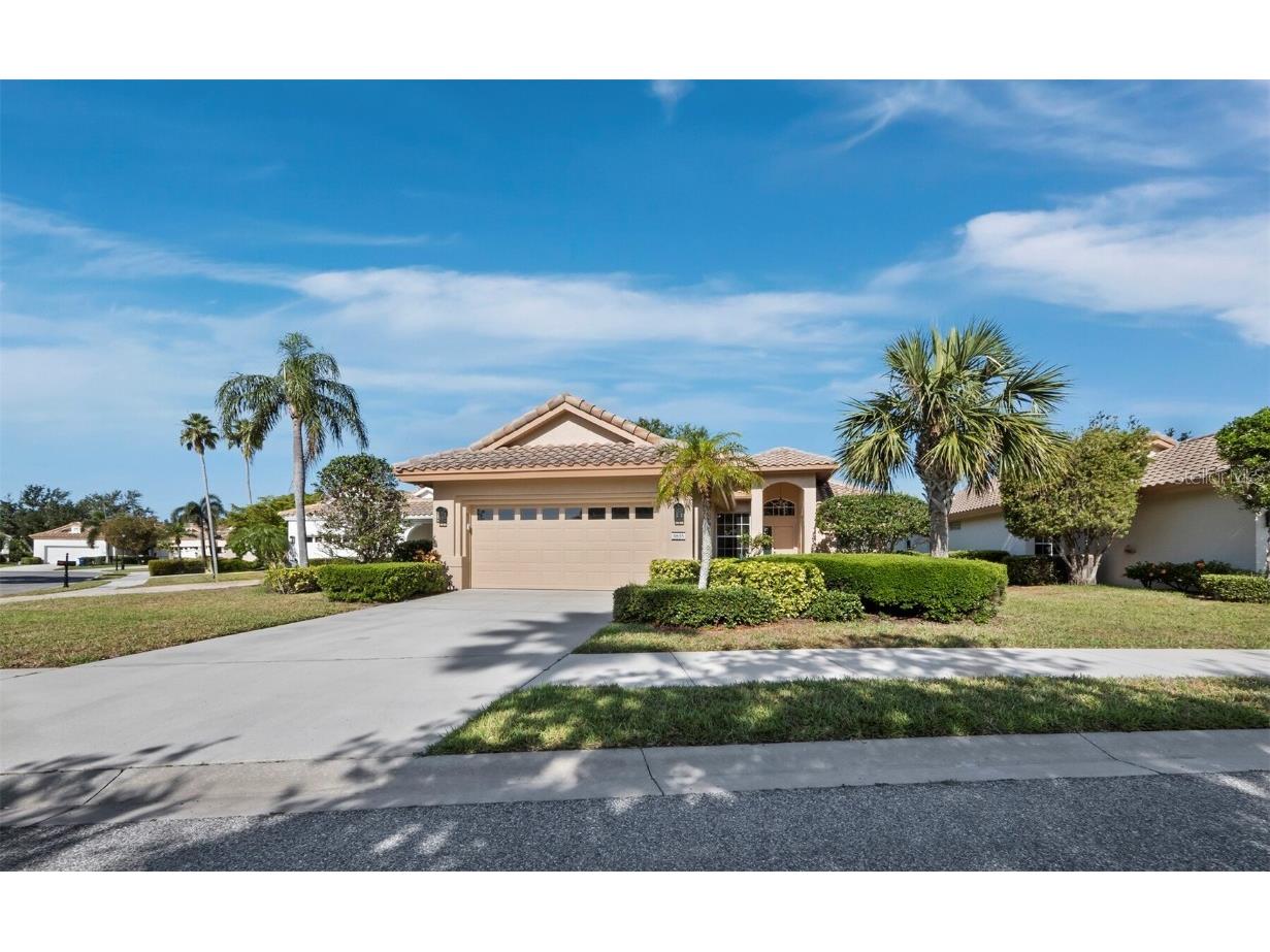 3835 Alamanda Drive Sarasota FL 34238 A4649472 image1