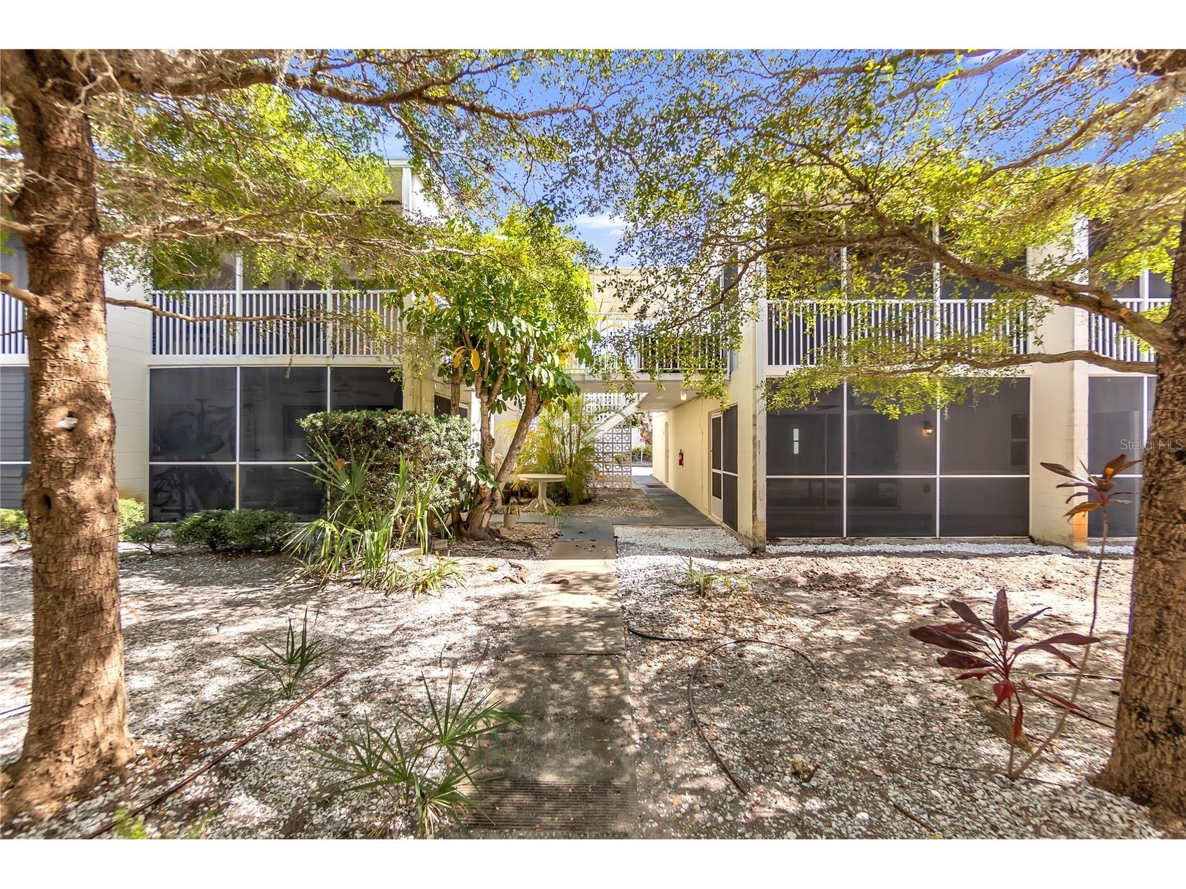 3835 Almeria Court #C1 Sarasota FL 34239 A4671843 image1