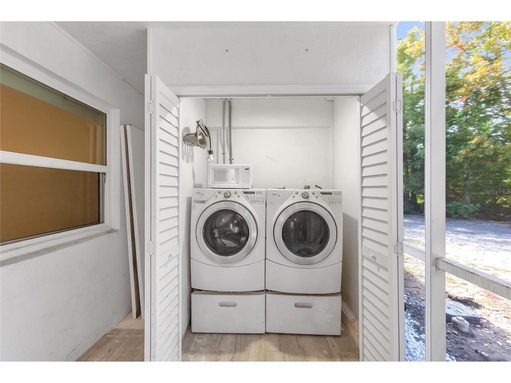 3835 Almeria Court #C1 Sarasota FL 34239 A4671843 image26