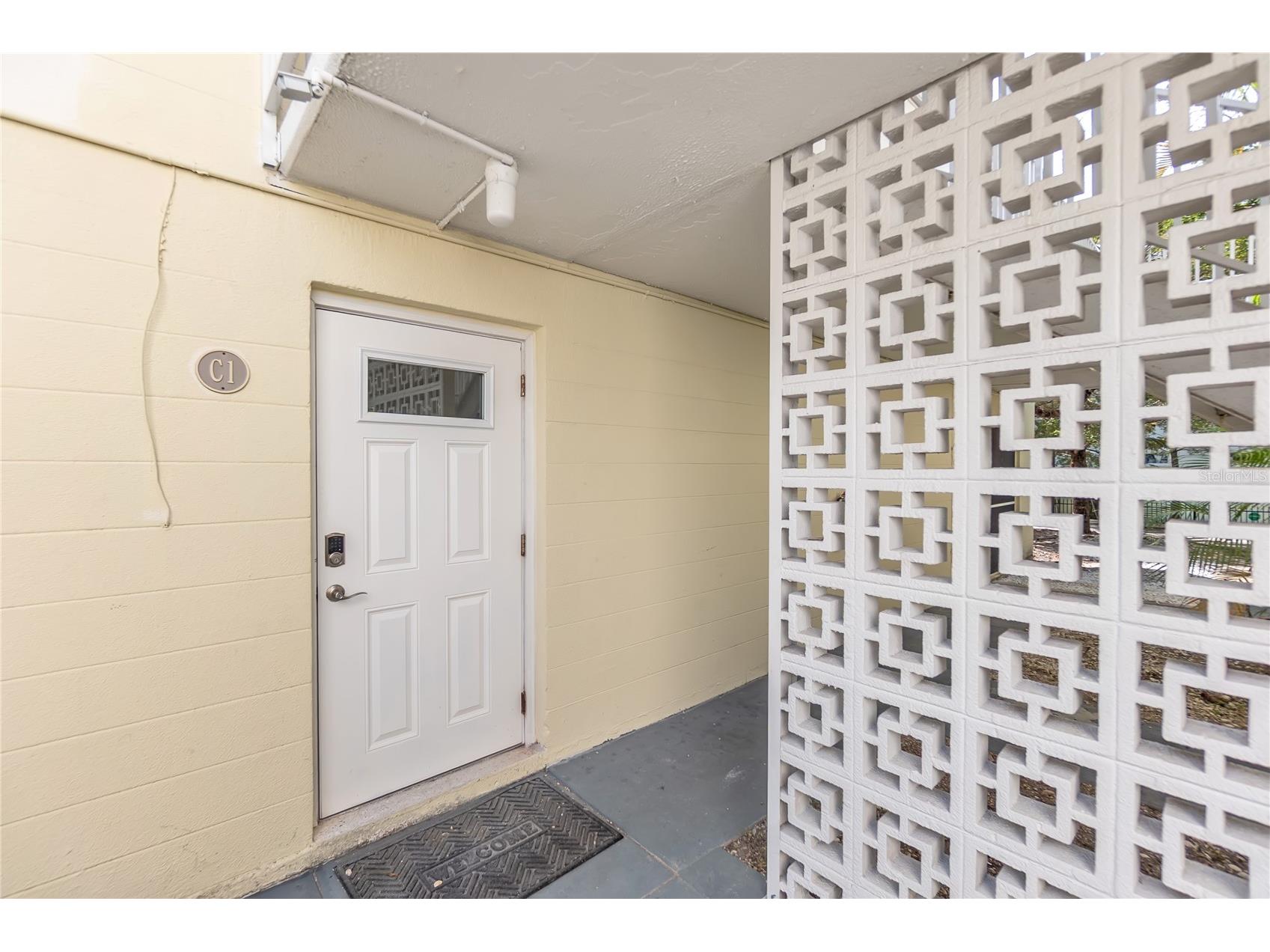 3835 Almeria Court #C1 Sarasota FL 34239 A4671843 image33