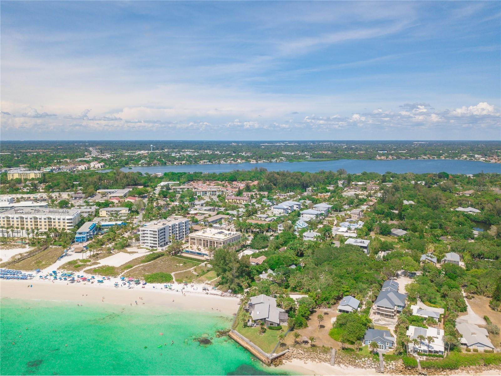 3835 Almeria Court #C1 Sarasota FL 34239 A4671843 image82