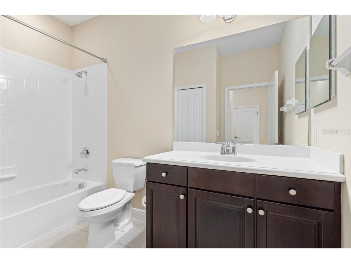 3835 Autumn Fern Terrace Sarasota FL 34243 A4670884 image26