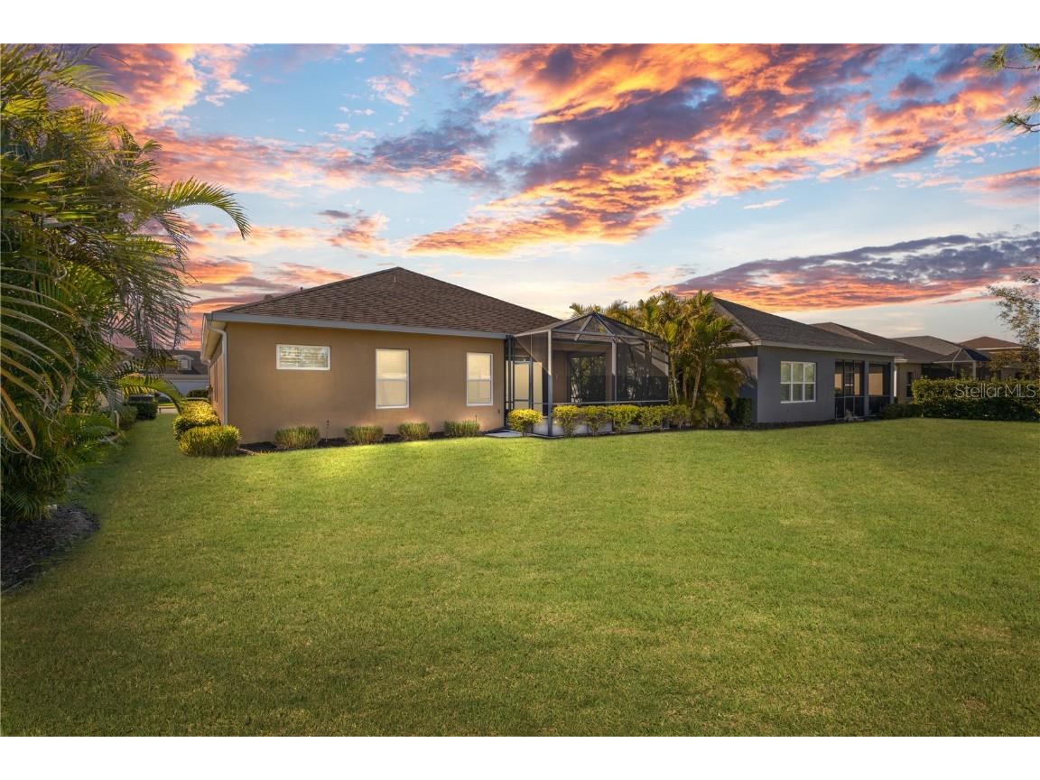 3835 Autumn Fern Terrace Sarasota FL 34243 A4670884 image29