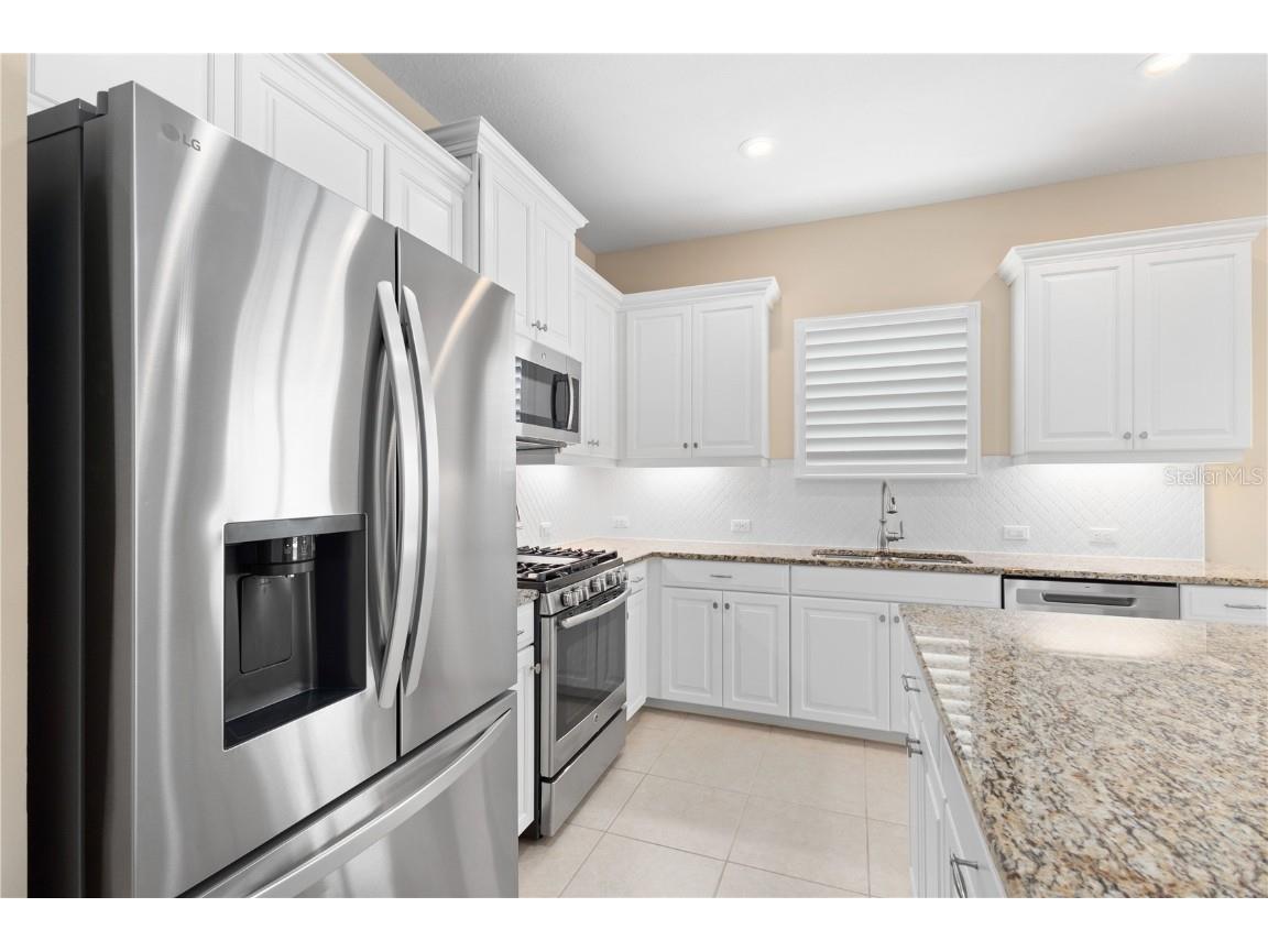 3835 Autumn Fern Terrace Sarasota FL 34243 A4670884 image8