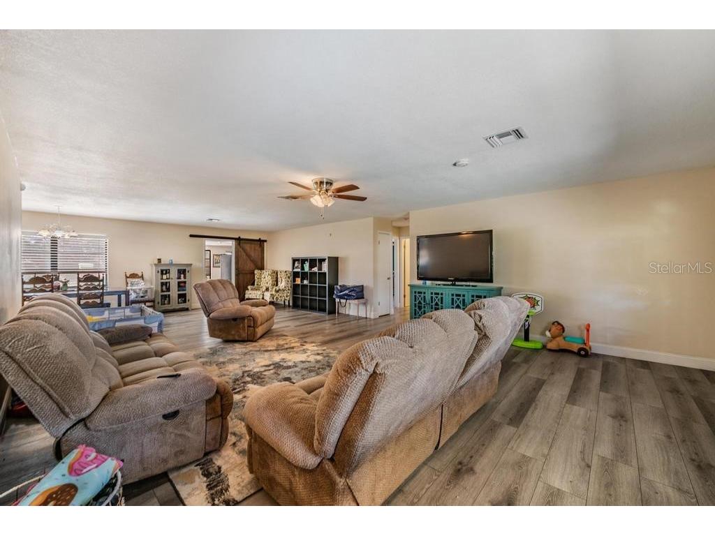3835 Florida Ranch Boulevard Zephyrhills FL 33541 TB8481401 image6