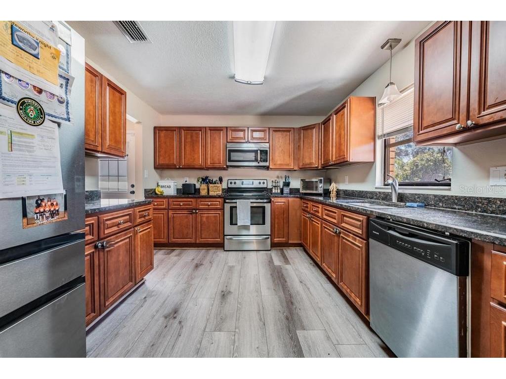 3835 Florida Ranch Boulevard Zephyrhills FL 33541 TB8481401 image8