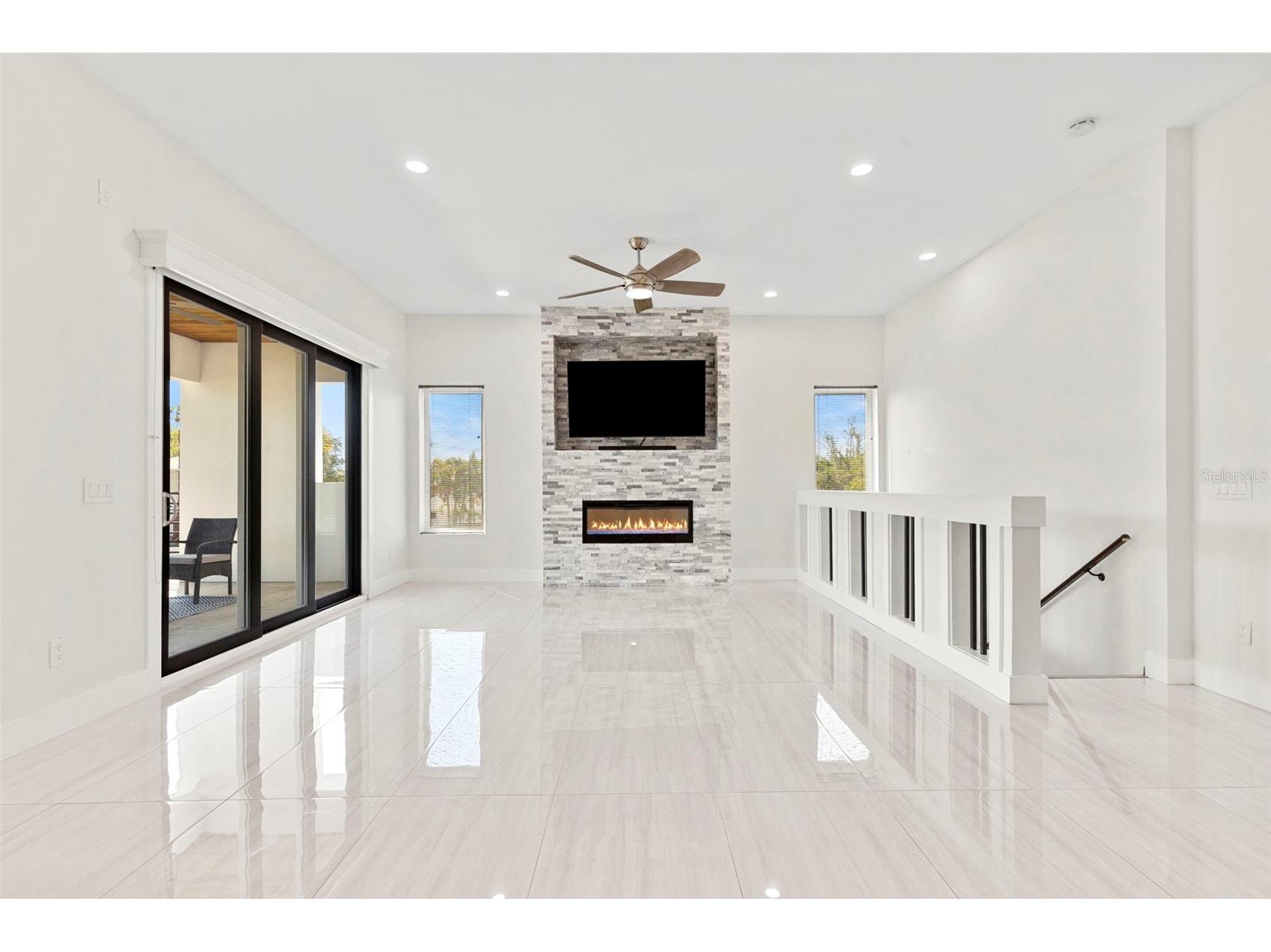 3835 Shore Acres Boulevard NE Saint Petersburg FL 33703 TB8502964 image15