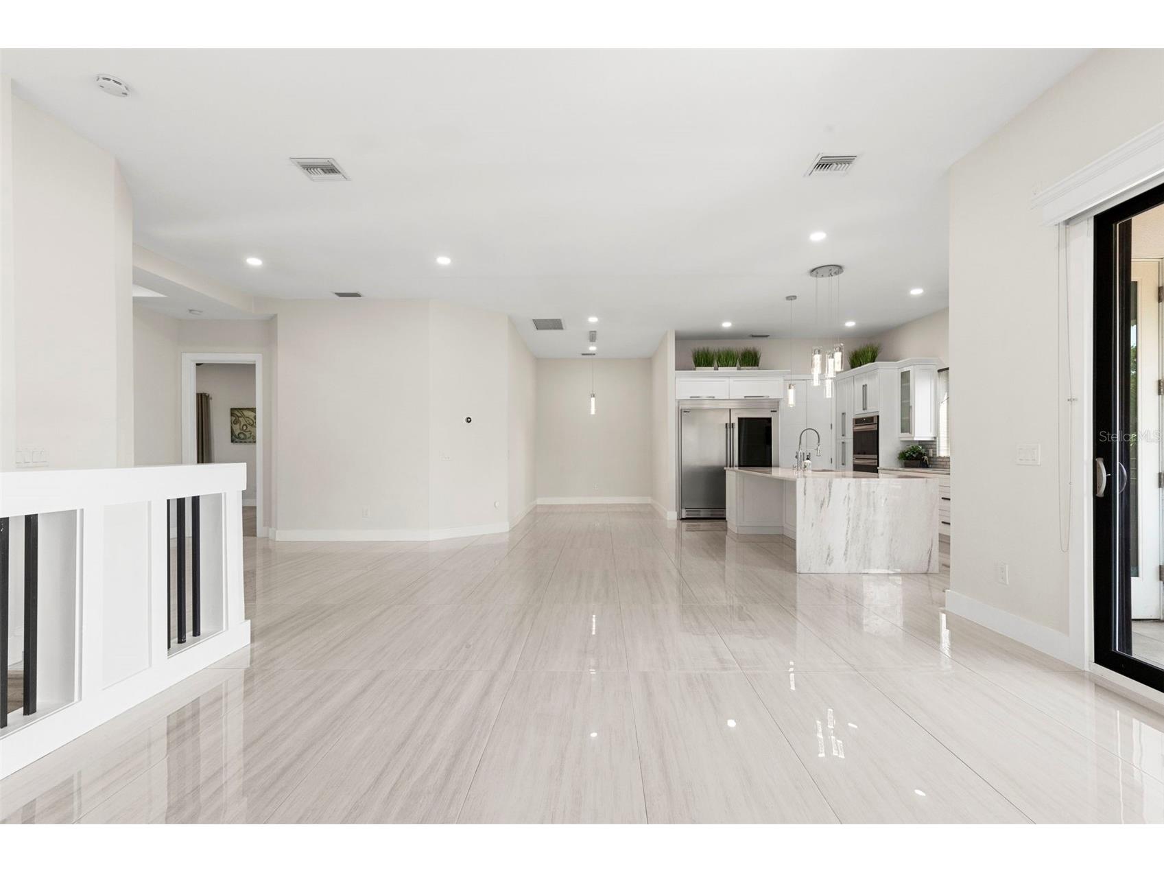 3835 Shore Acres Boulevard NE Saint Petersburg FL 33703 TB8502964 image22