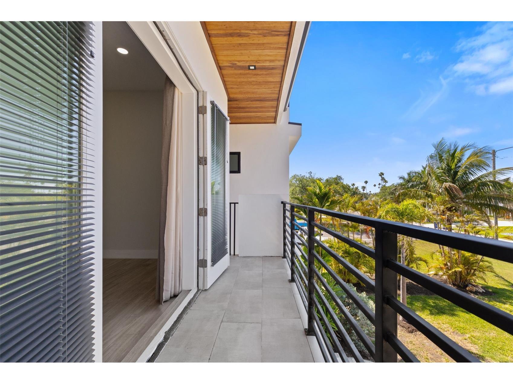 3835 Shore Acres Boulevard NE Saint Petersburg FL 33703 TB8502964 image35