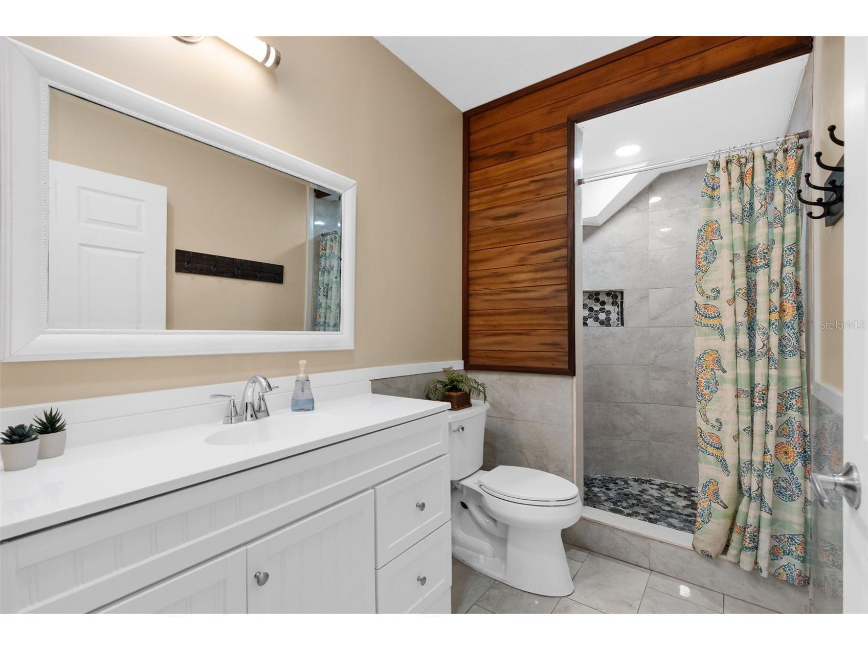 3835 Shore Acres Boulevard NE Saint Petersburg FL 33703 TB8502964 image48