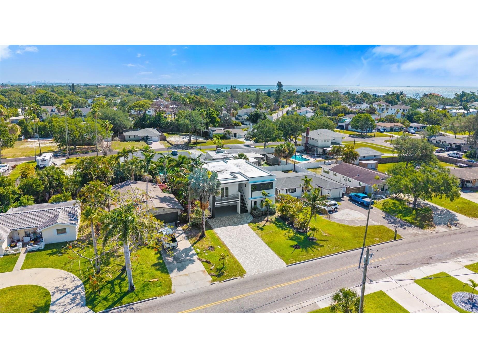3835 Shore Acres Boulevard NE Saint Petersburg FL 33703 TB8502964 image68