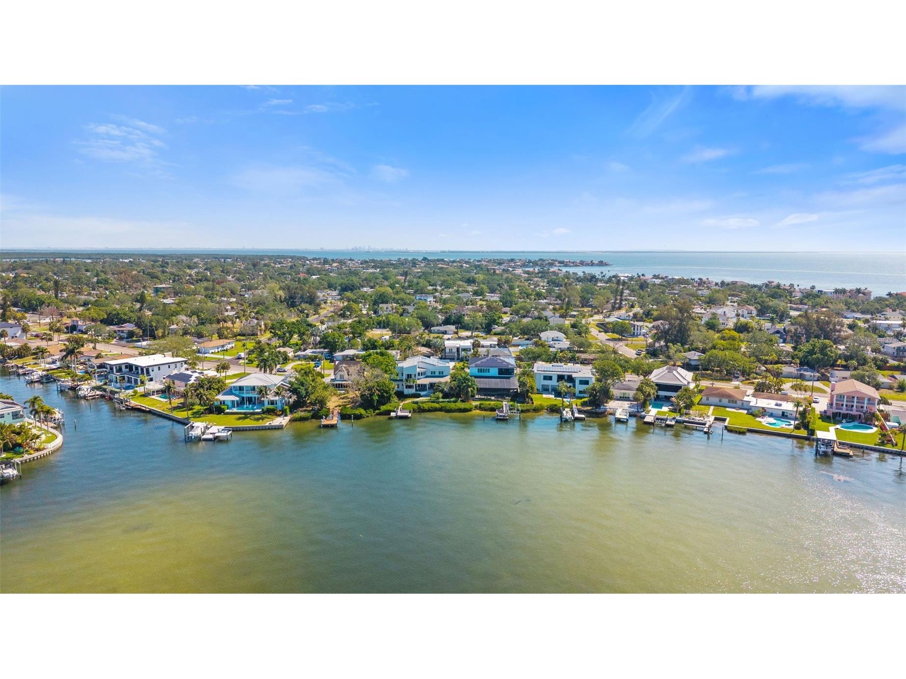 3835 Shore Acres Boulevard NE Saint Petersburg FL 33703 TB8502964 image77
