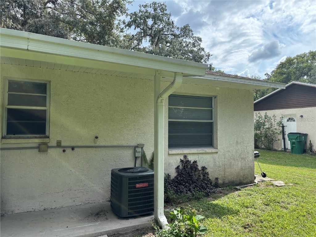 38351 A Avenue Zephyrhills FL 33542 TB8424791 image12